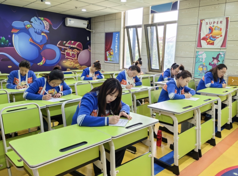 天童美语：点亮清晰“视”界，守护孩子光明