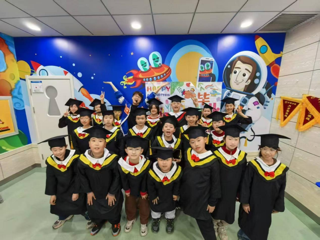 天童美语：告诉孩子，什么是三观(图2)